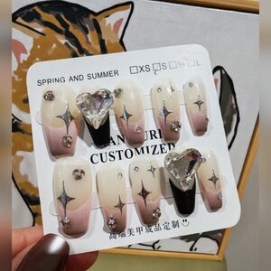 2/$20 Press on nails